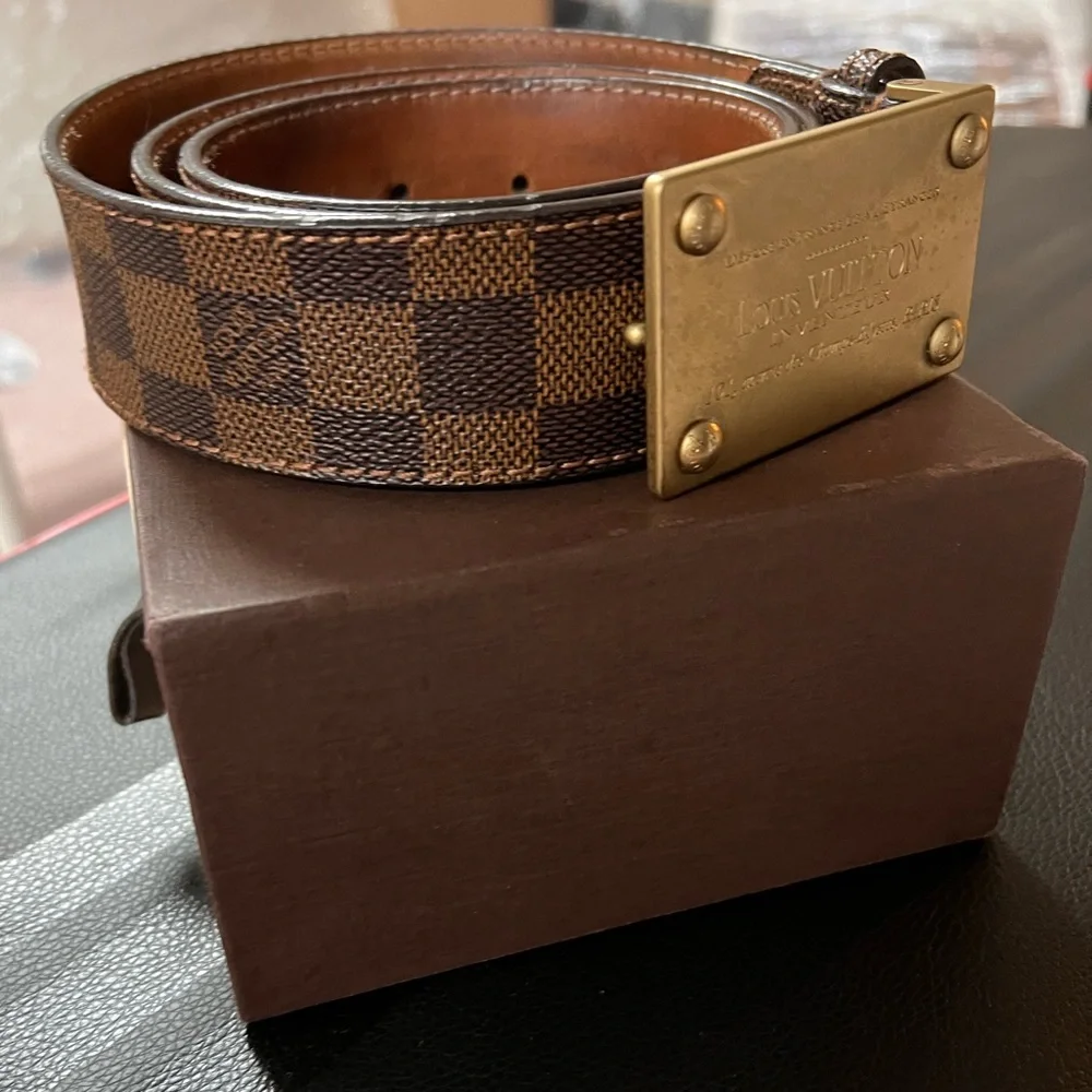 Louis Vuitton belt - Picture 2 of 5
